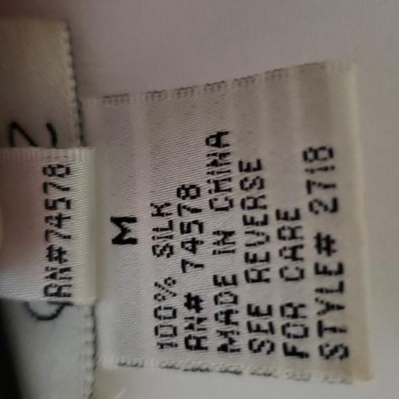 **SOLD**Vintage Cache Silk Sequenced Top - Picture 7 of 7